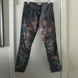 Rose and grey acid wash skinny jeans
